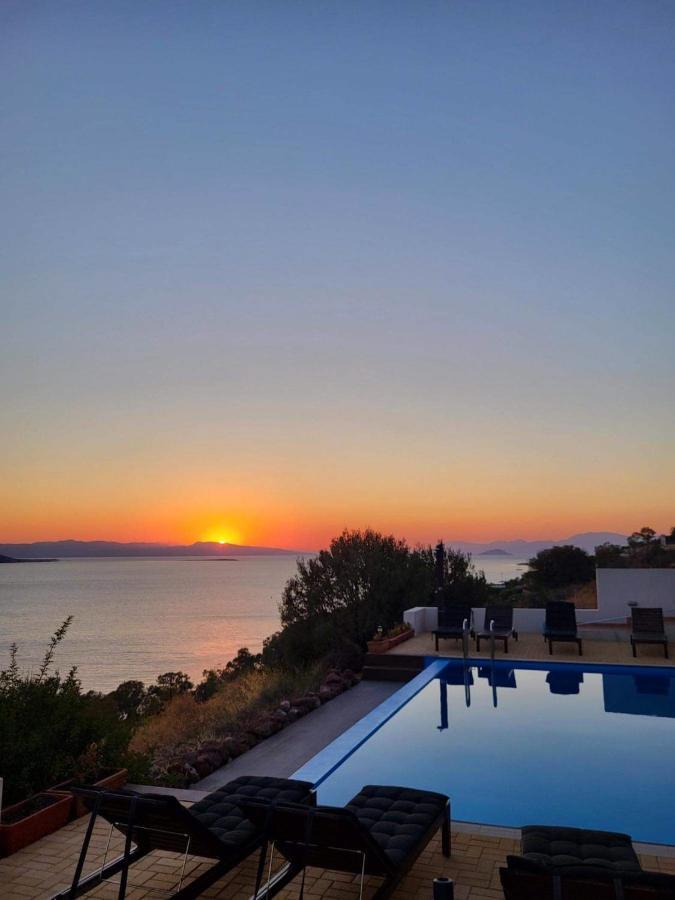 Villa Harmonia Aegina Bagian luar foto